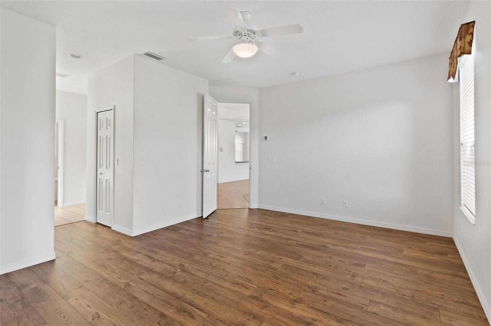 ROYAL HARBOR - Residential