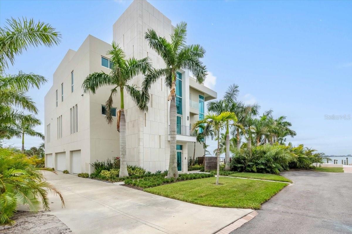 TOCOBAGA BAY - Residential