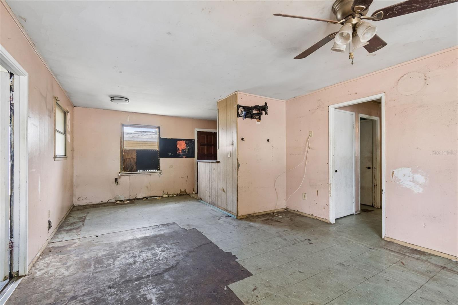 HARVEYS ADD TO OAK RIDGE - Residential