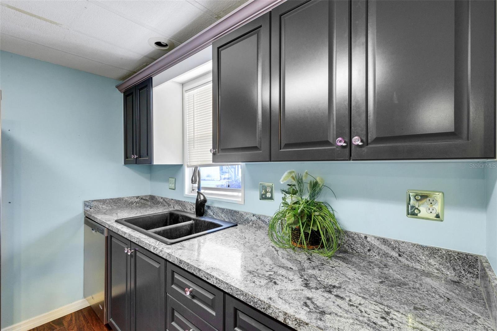 SKYVIEW ESTATES - Residential