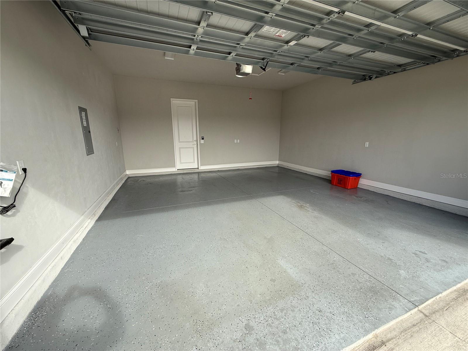 OAKMONT PH 4 PB 36 PG 83 - Residential Lease