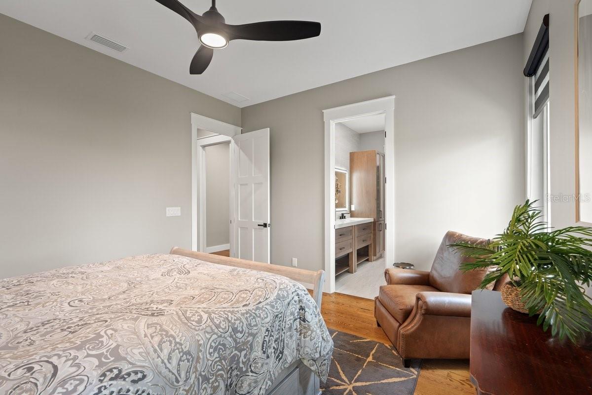 SEASIDE LNDGS - Residential