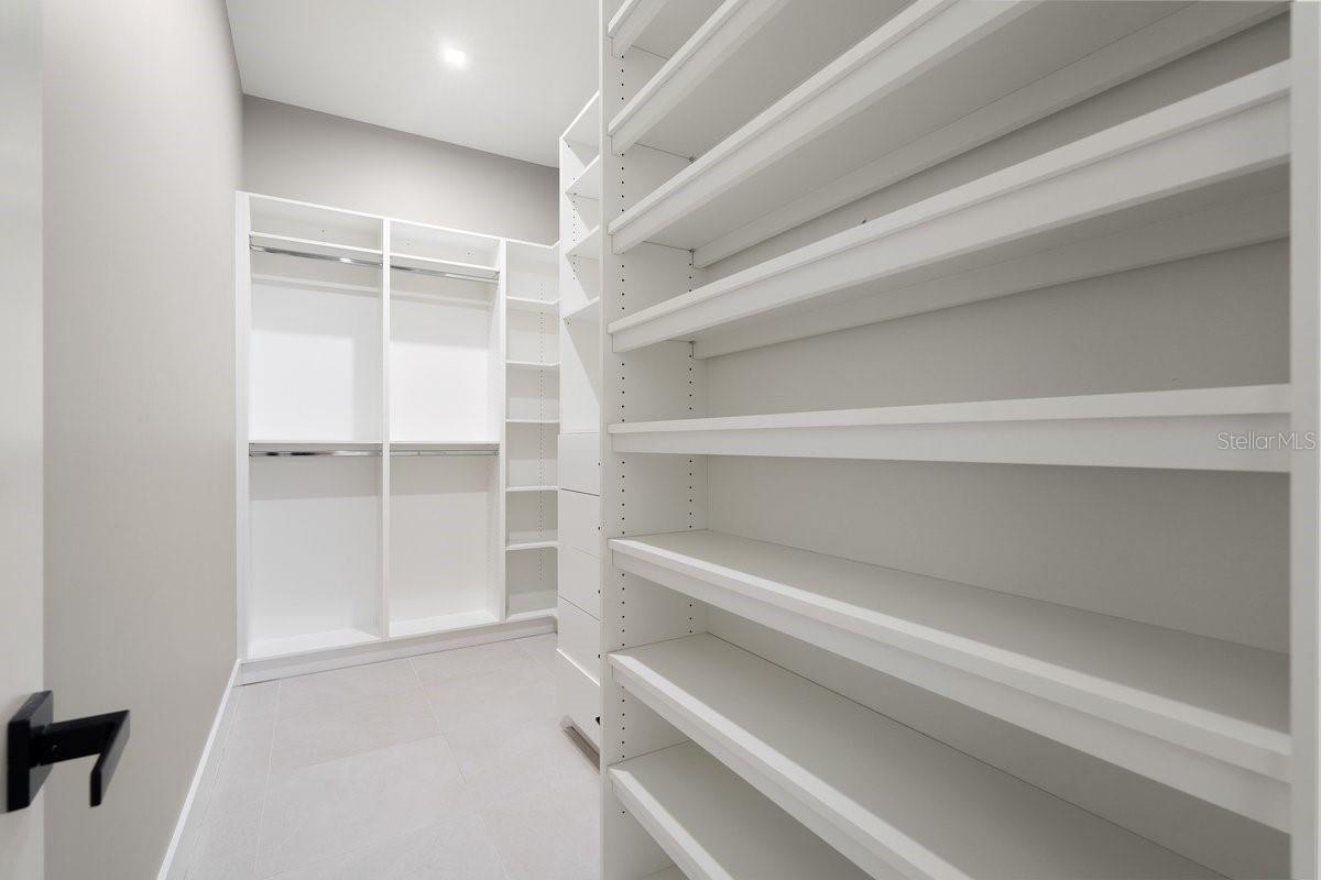 SEASIDE LNDGS - Residential
