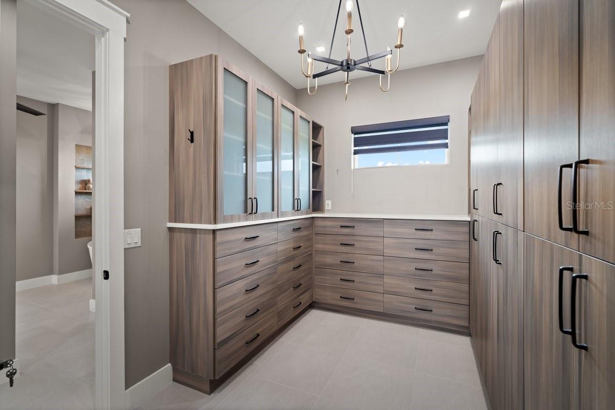 SEASIDE LNDGS - Residential