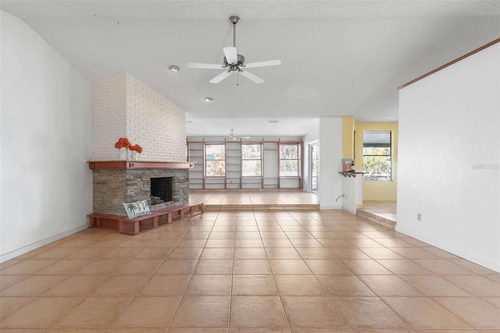 SEABRIDGE SOUTH - Residential