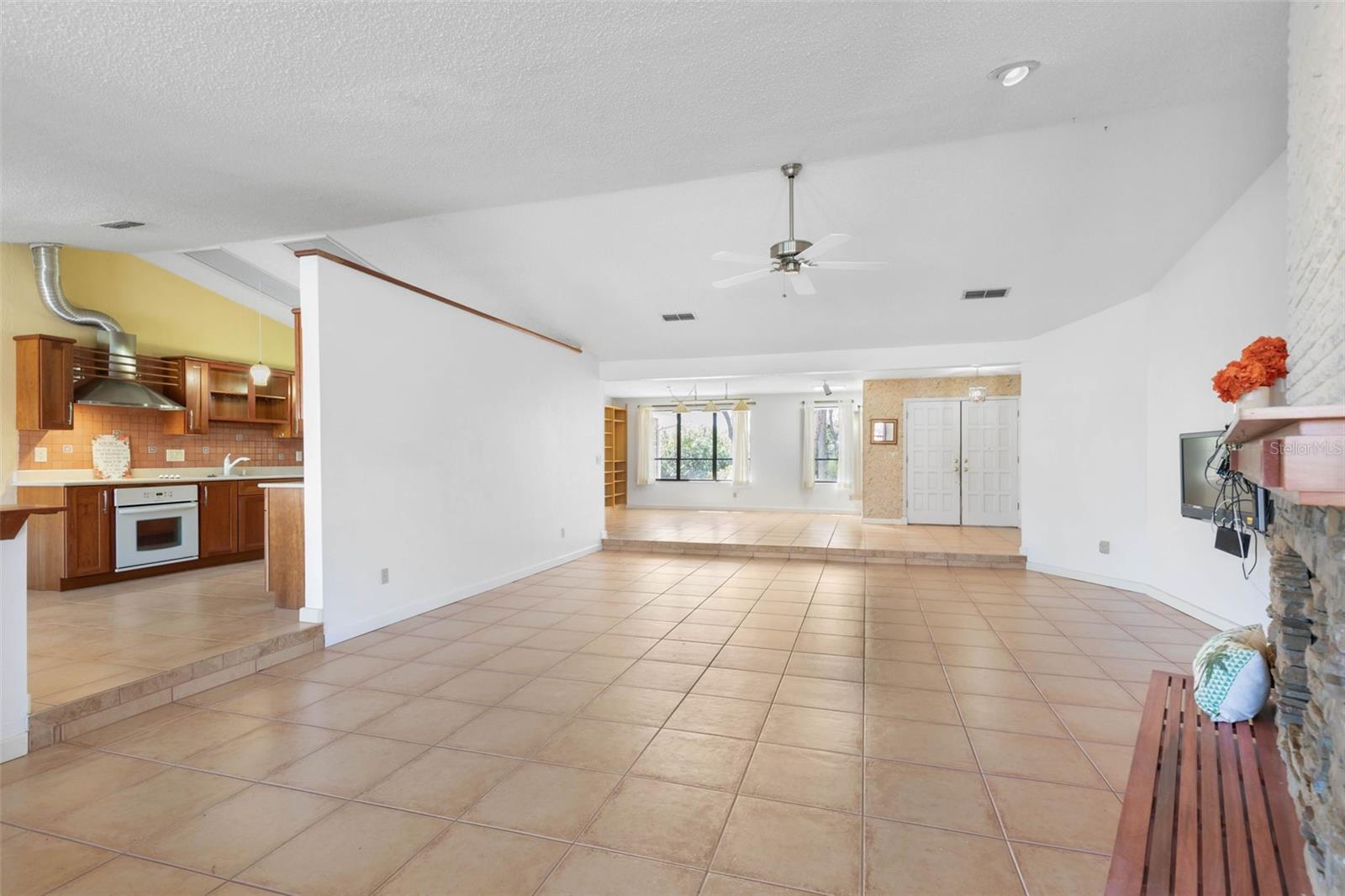 SEABRIDGE SOUTH - Residential