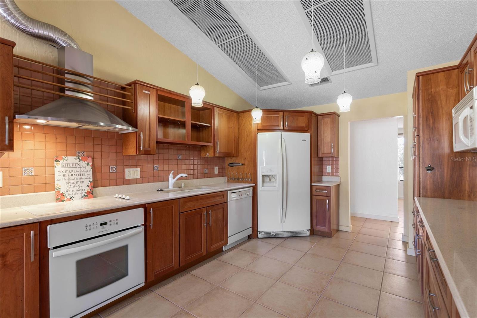 SEABRIDGE SOUTH - Residential