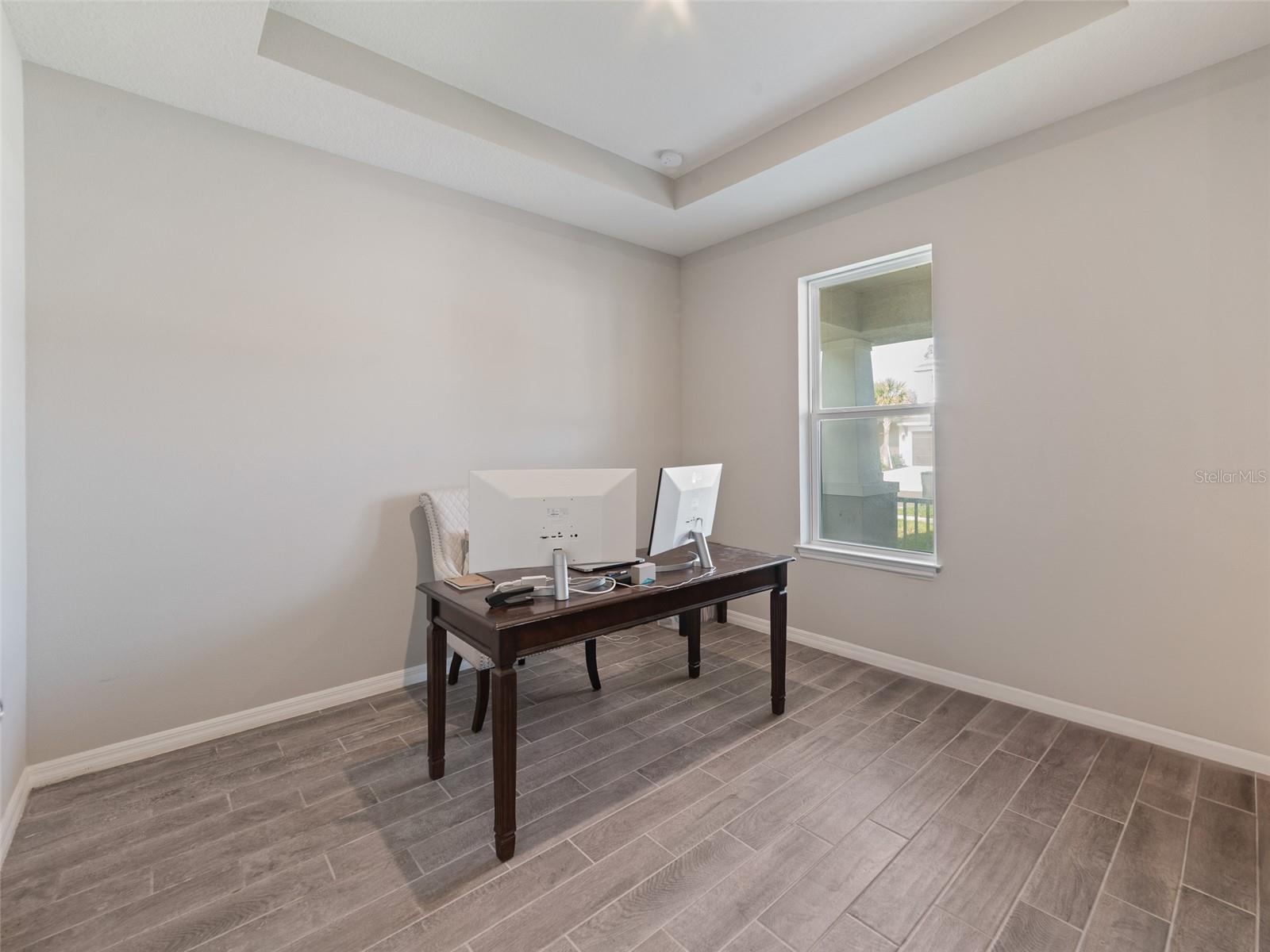 10464 TRANQUIL MEADOW LOOP