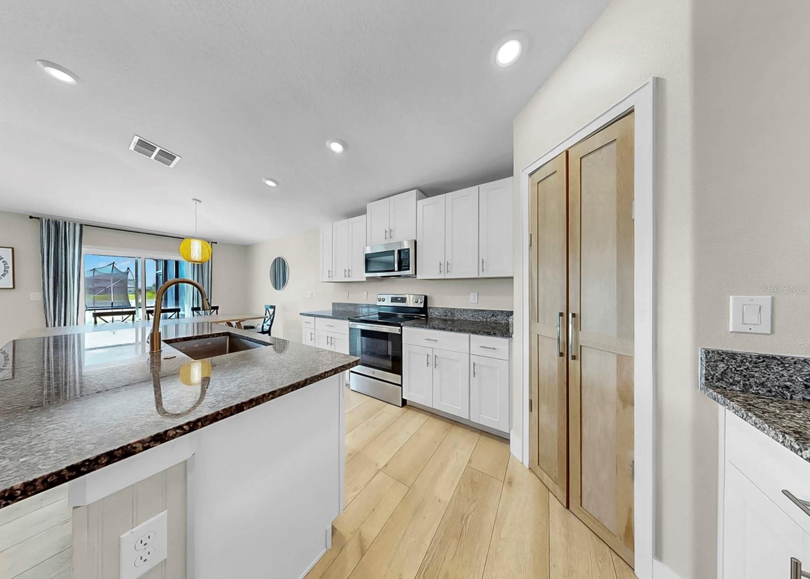 TRIPLE CRK VILLAGE N & P - Residential