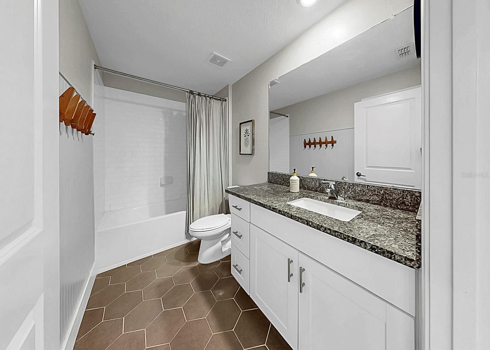 TRIPLE CRK VILLAGE N & P - Residential