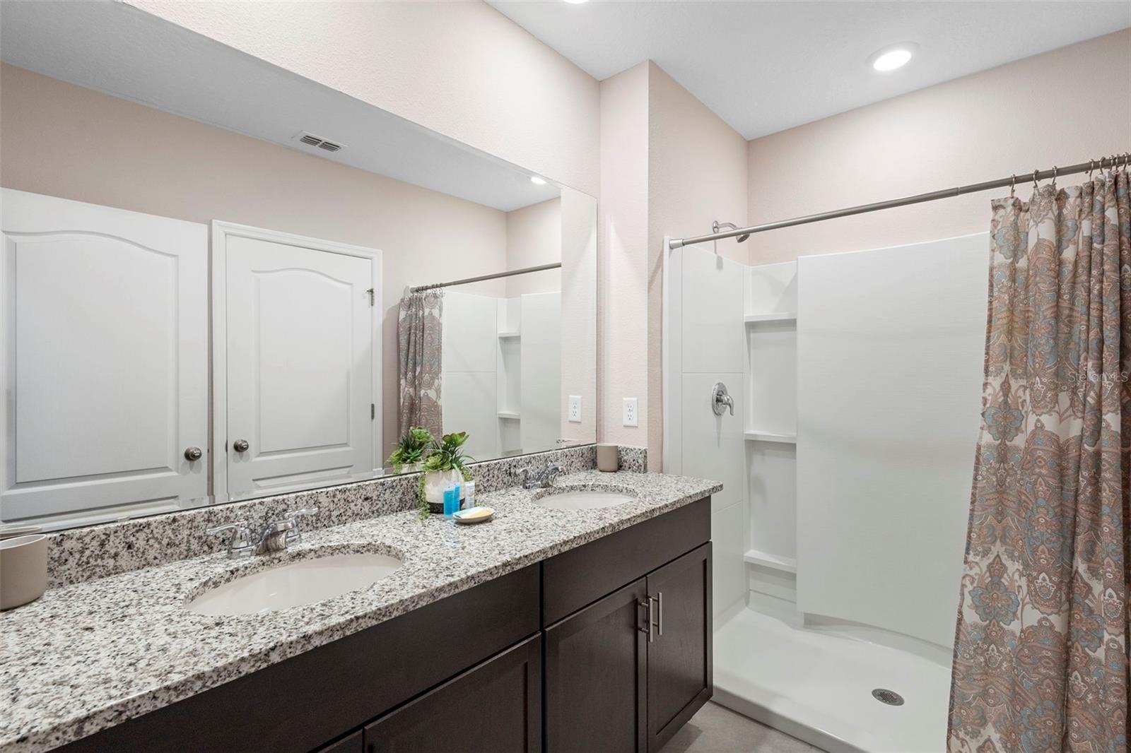 SOLTERRA PH 2D - Residential