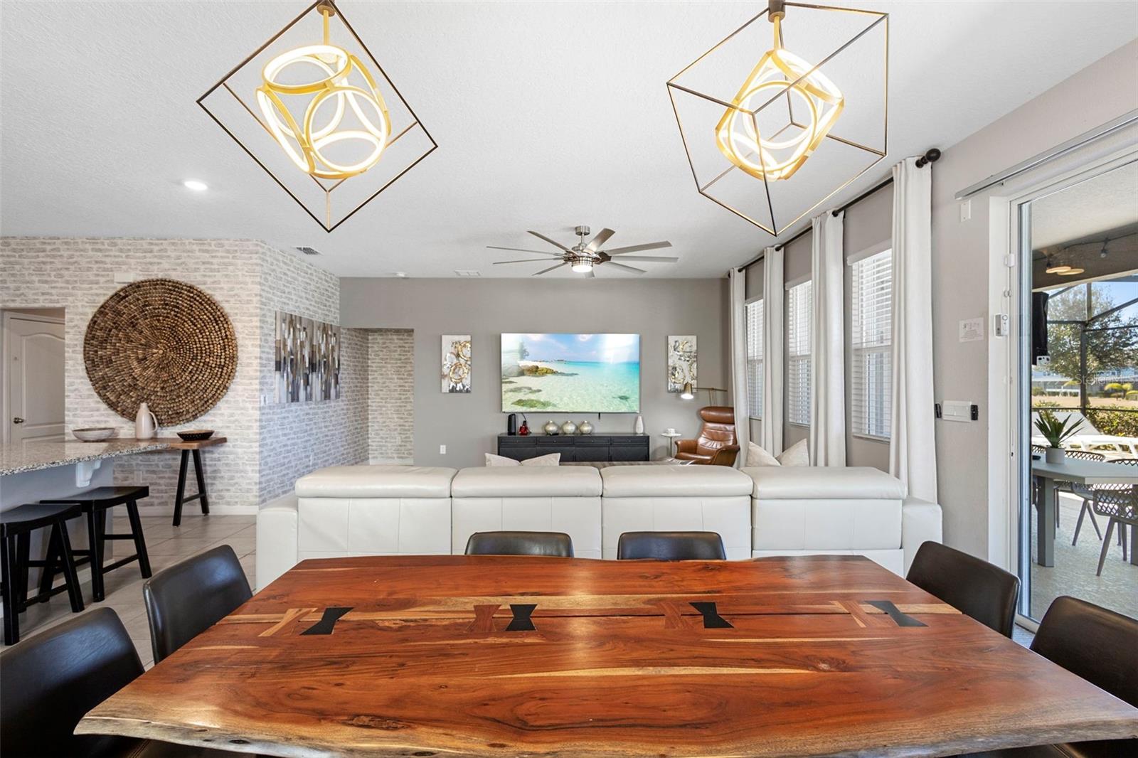 SOLTERRA PH 2D - Residential