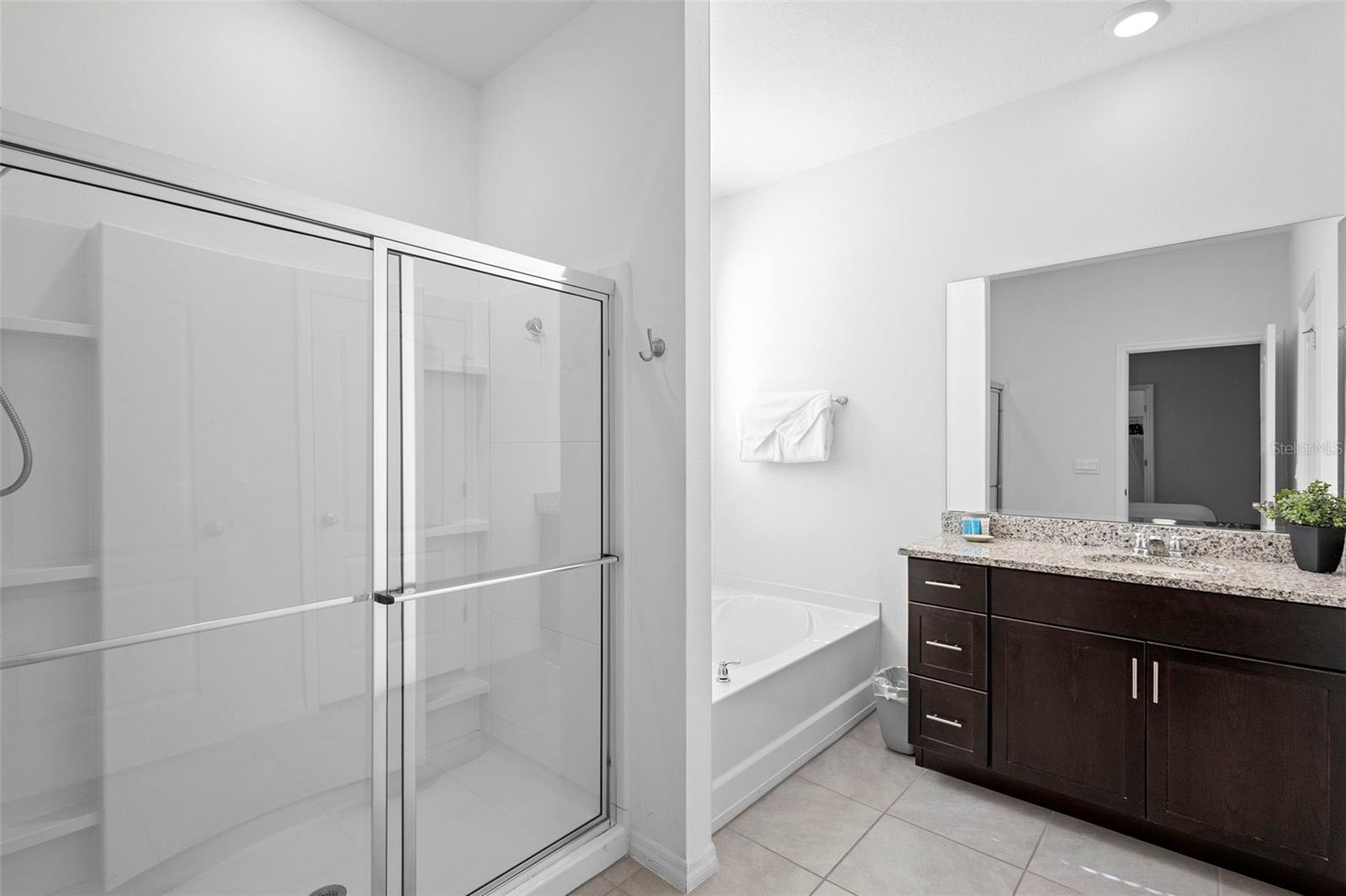 SOLTERRA PH 2D - Residential