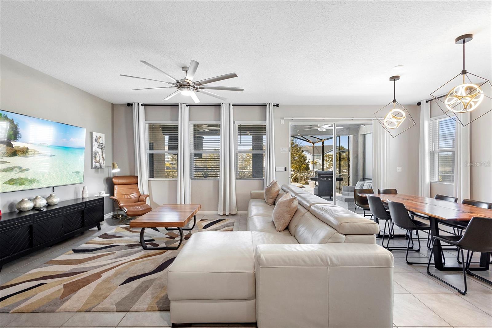 SOLTERRA PH 2D - Residential