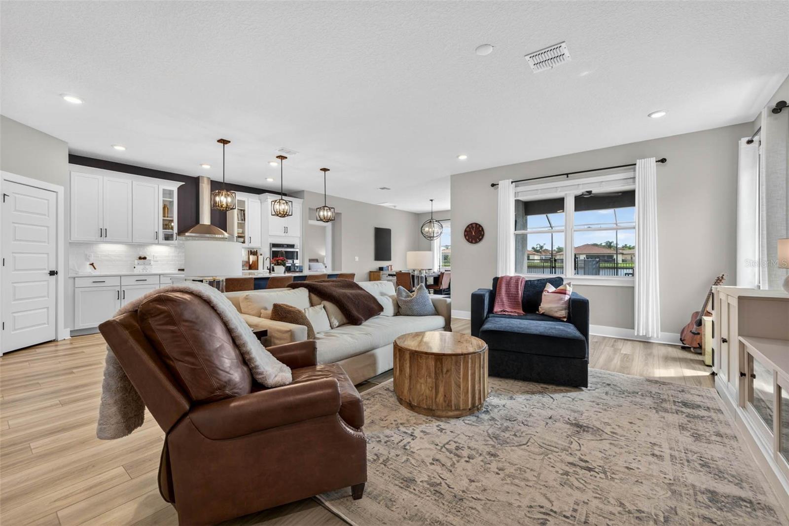 3709 SAVANNA PALMS COURT