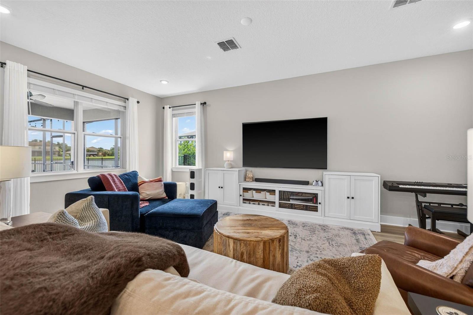 3709 SAVANNA PALMS COURT