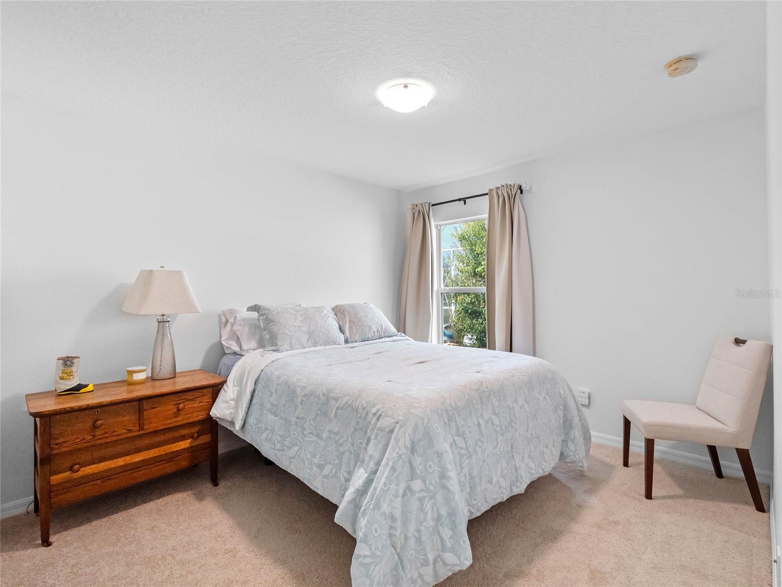 ROYAL HIGHLANDS PH 02 LT 992 ORB 1976 PG 173 - Residential