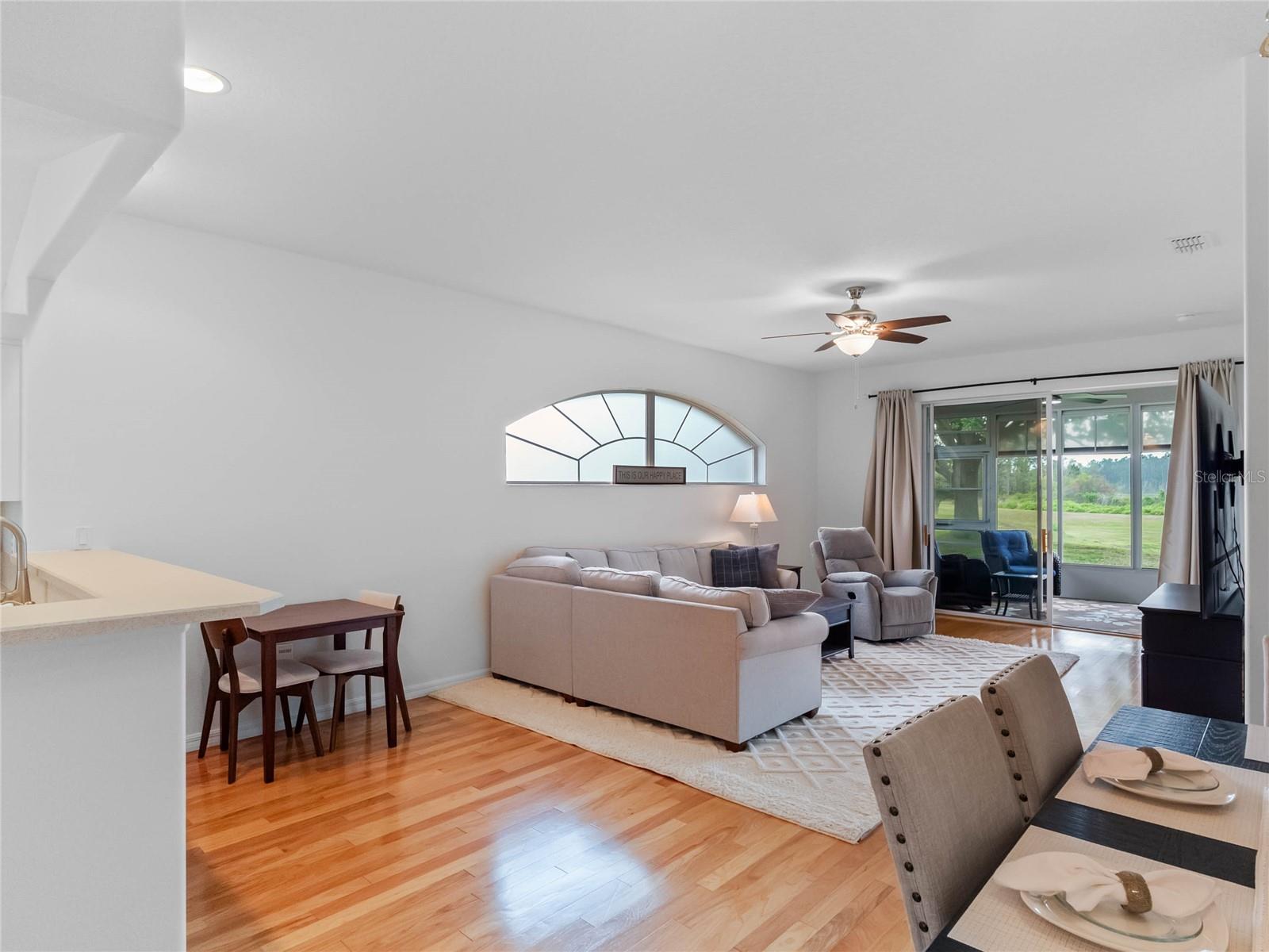 ROYAL HIGHLANDS PH 02 LT 992 ORB 1976 PG 173 - Residential