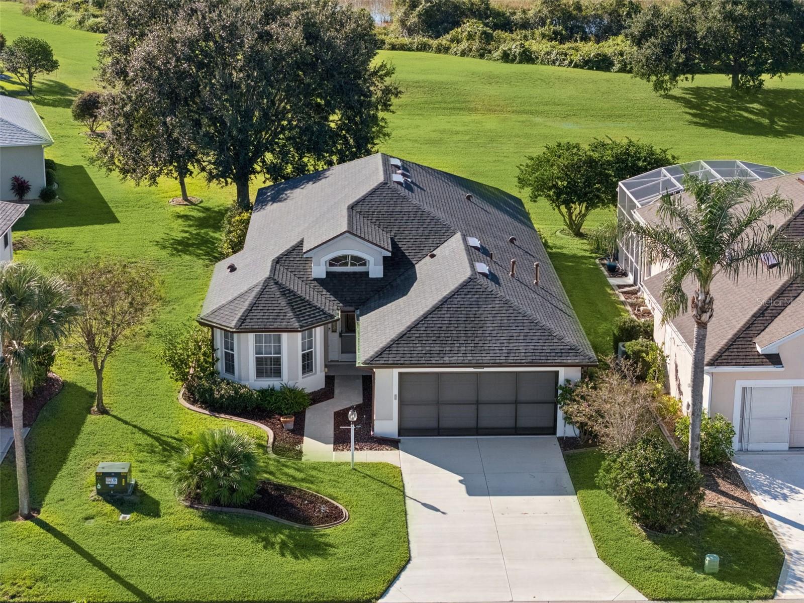 ROYAL HIGHLANDS PH 02 LT 992 ORB 1976 PG 173 - Residential