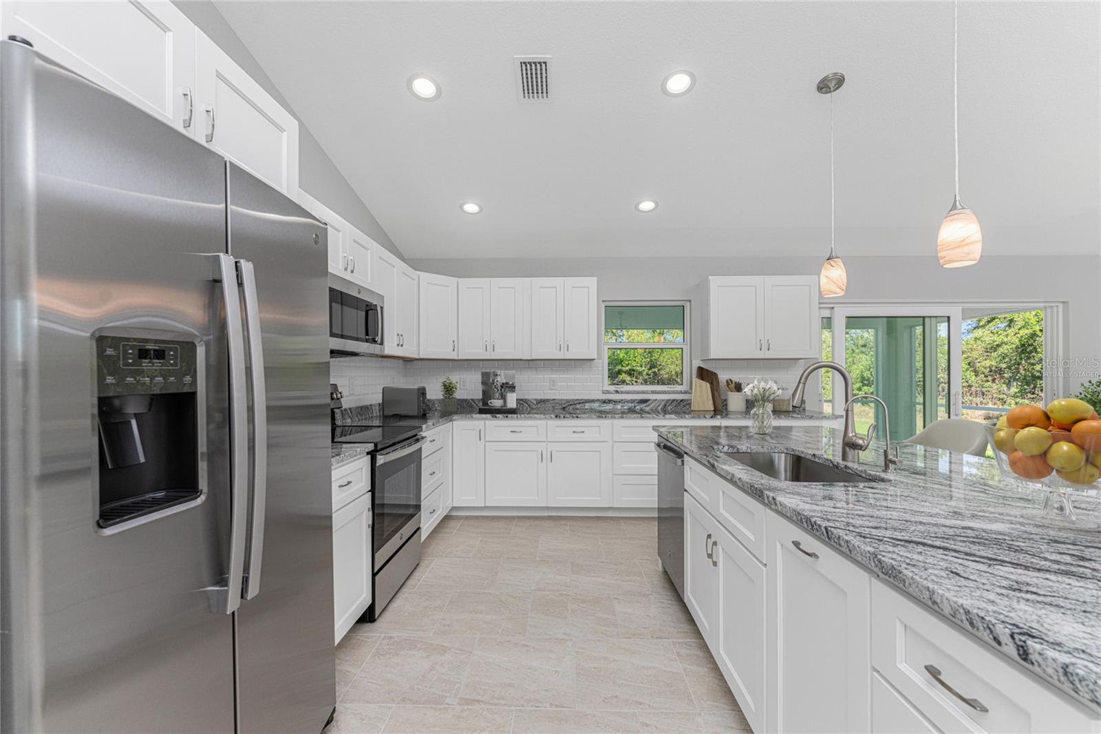 1548 - PORT CHARLOTTE SUB 17 - Residential