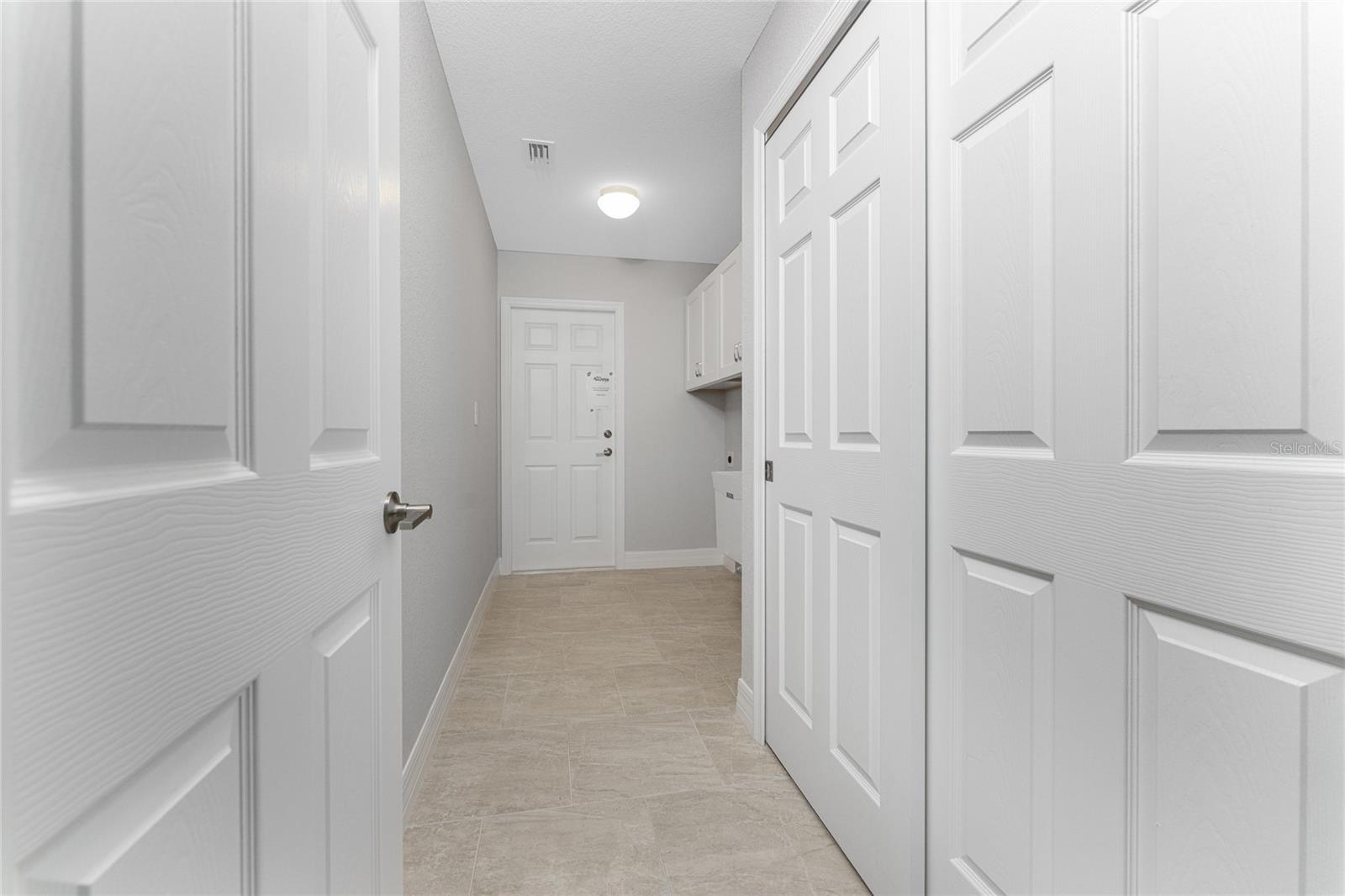 1548 - PORT CHARLOTTE SUB 17 - Residential