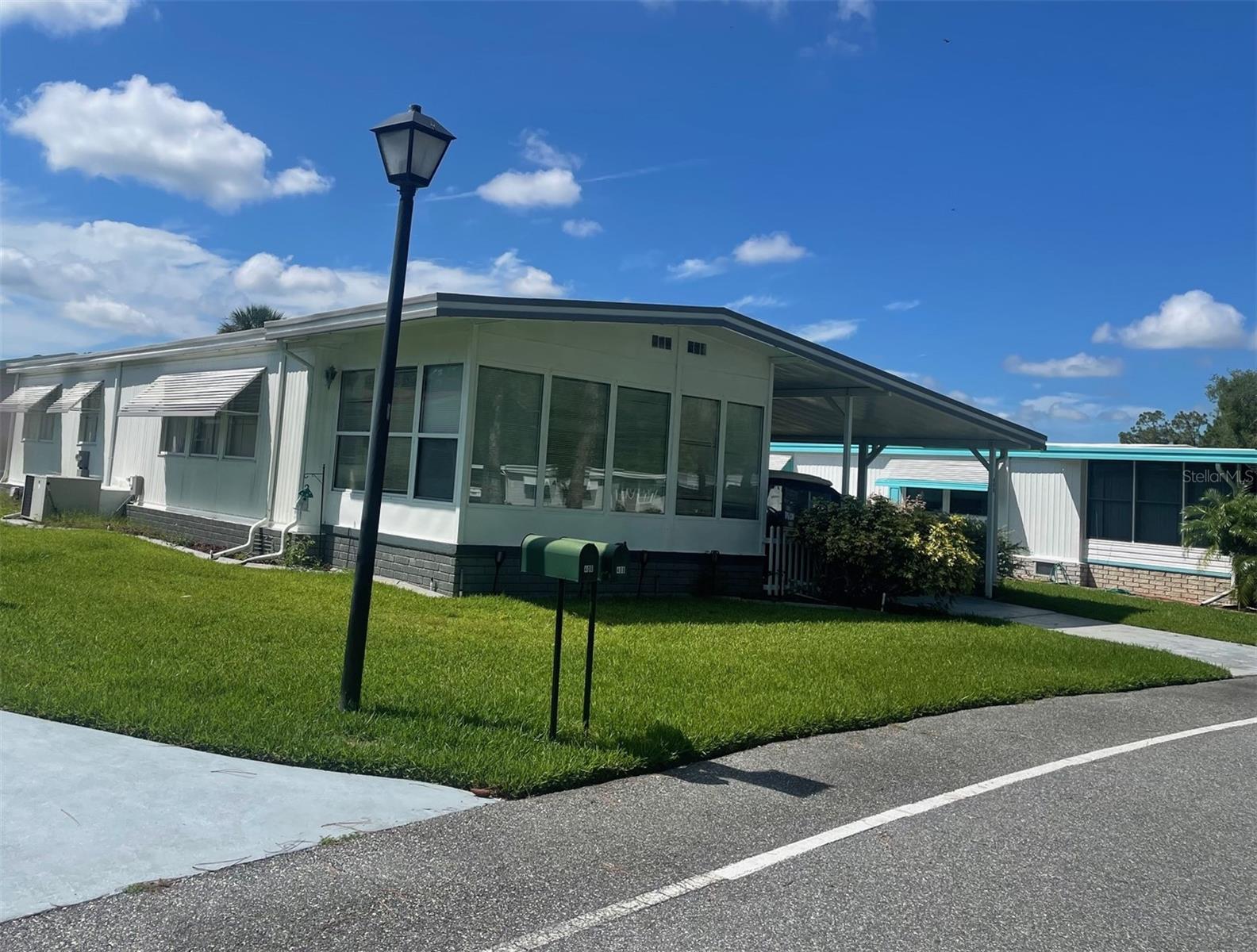 408 HAWTHORNE BOULEVARD