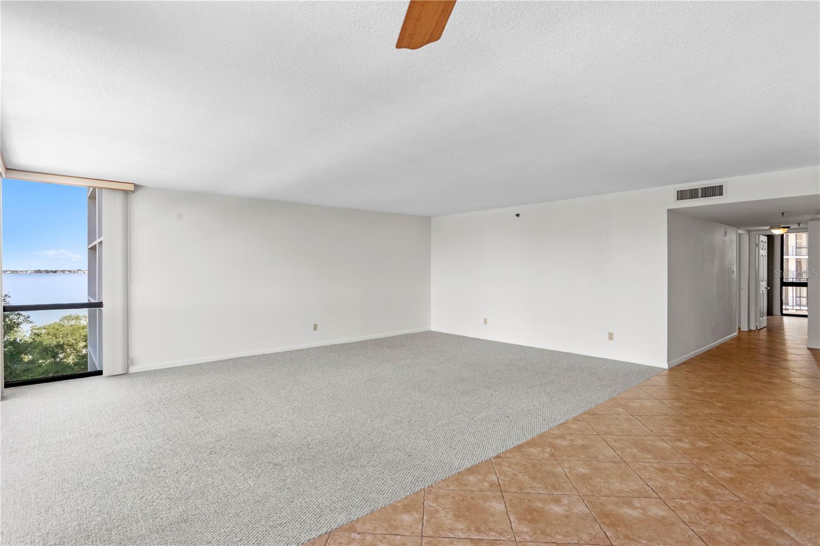 MONTE CARLO TOWERS A CONDOMINI - Residential