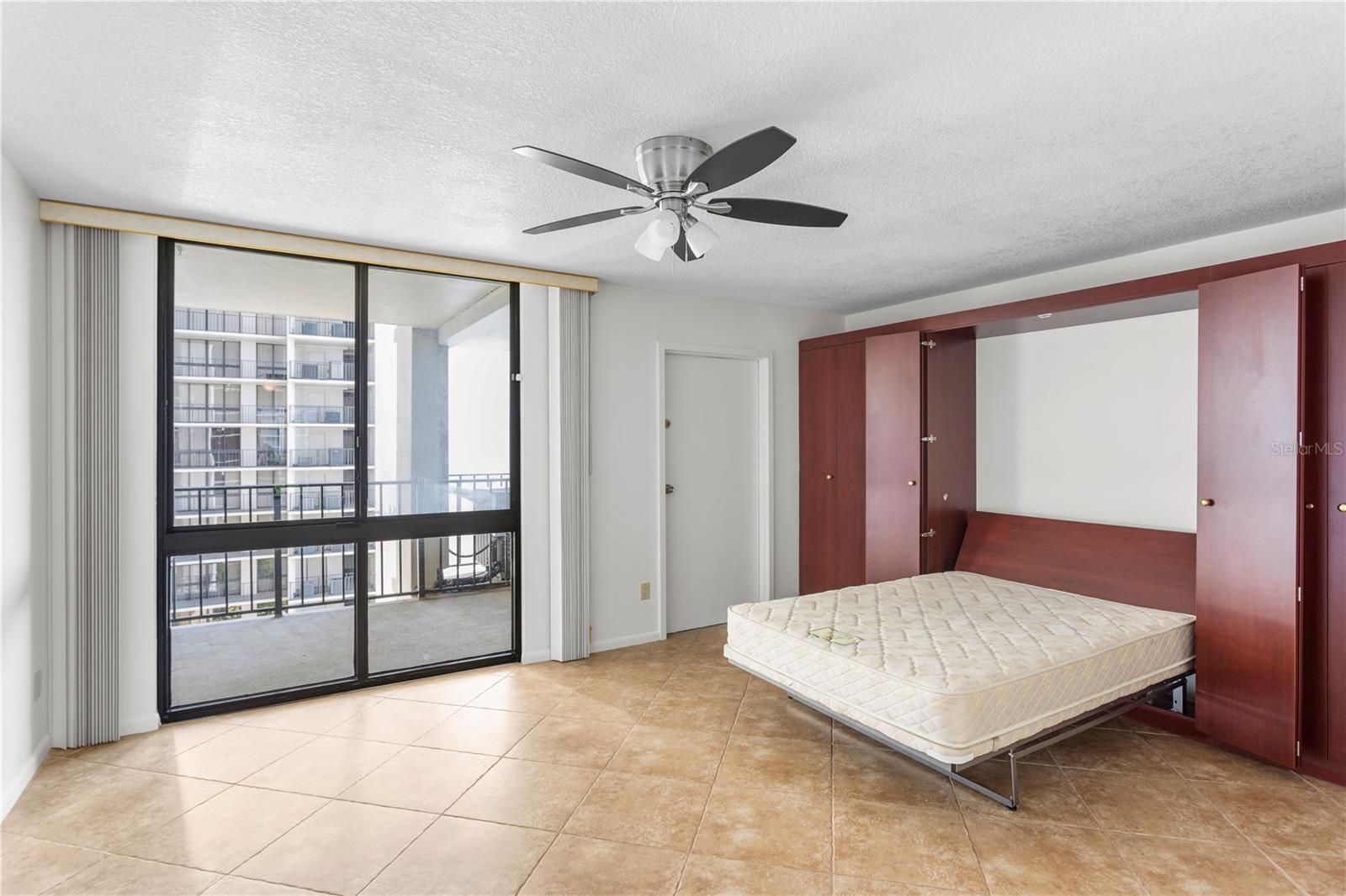 MONTE CARLO TOWERS A CONDOMINI - Residential