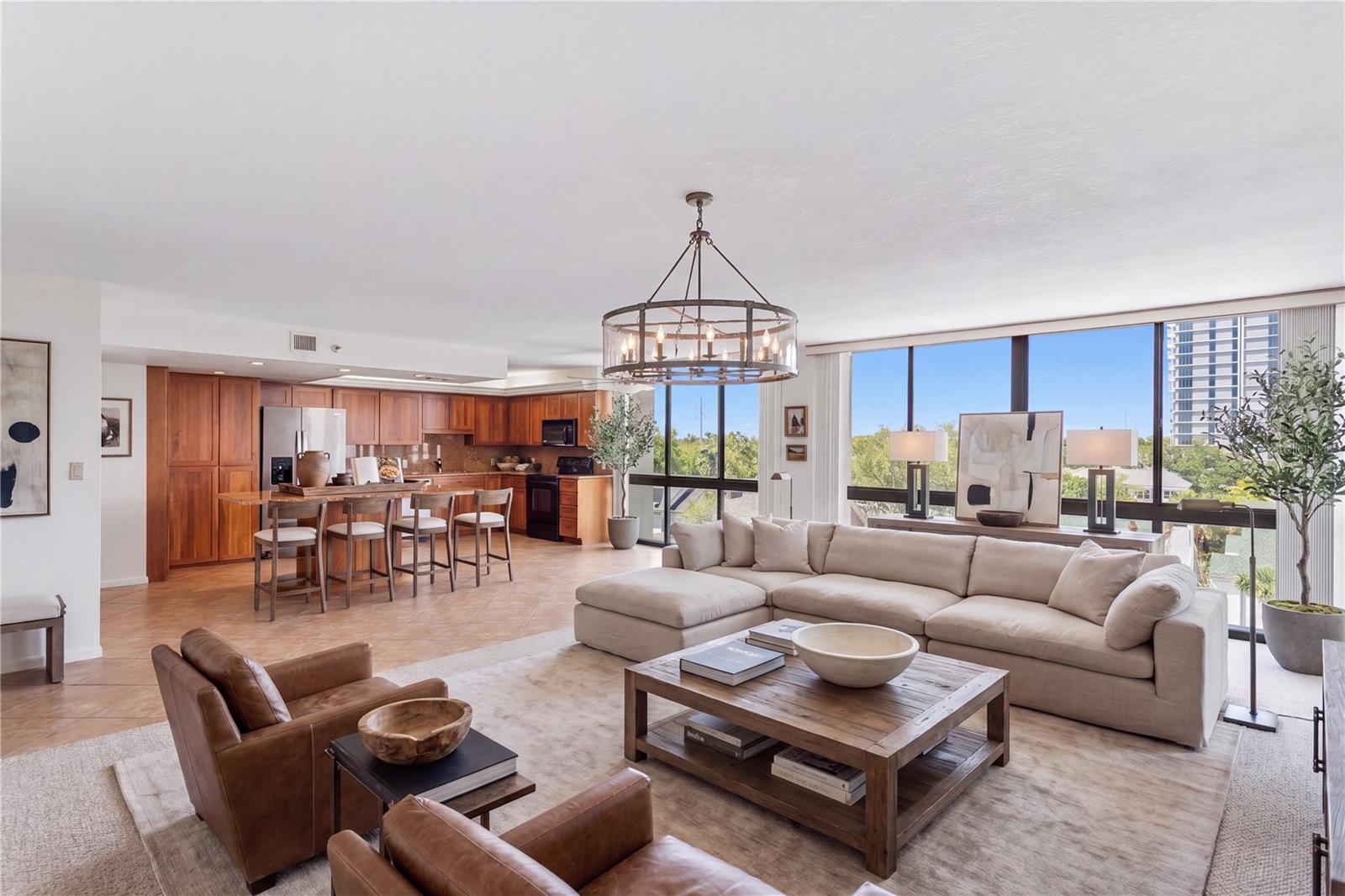 3301 BAYSHORE BOULEVARD 702E