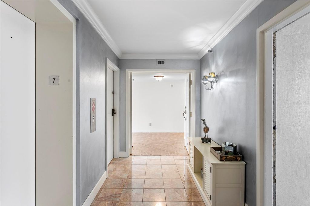 Photo of 3301 Bayshore Boulevard #702E, Tampa, FL 33629 (MLS # TB8498833)