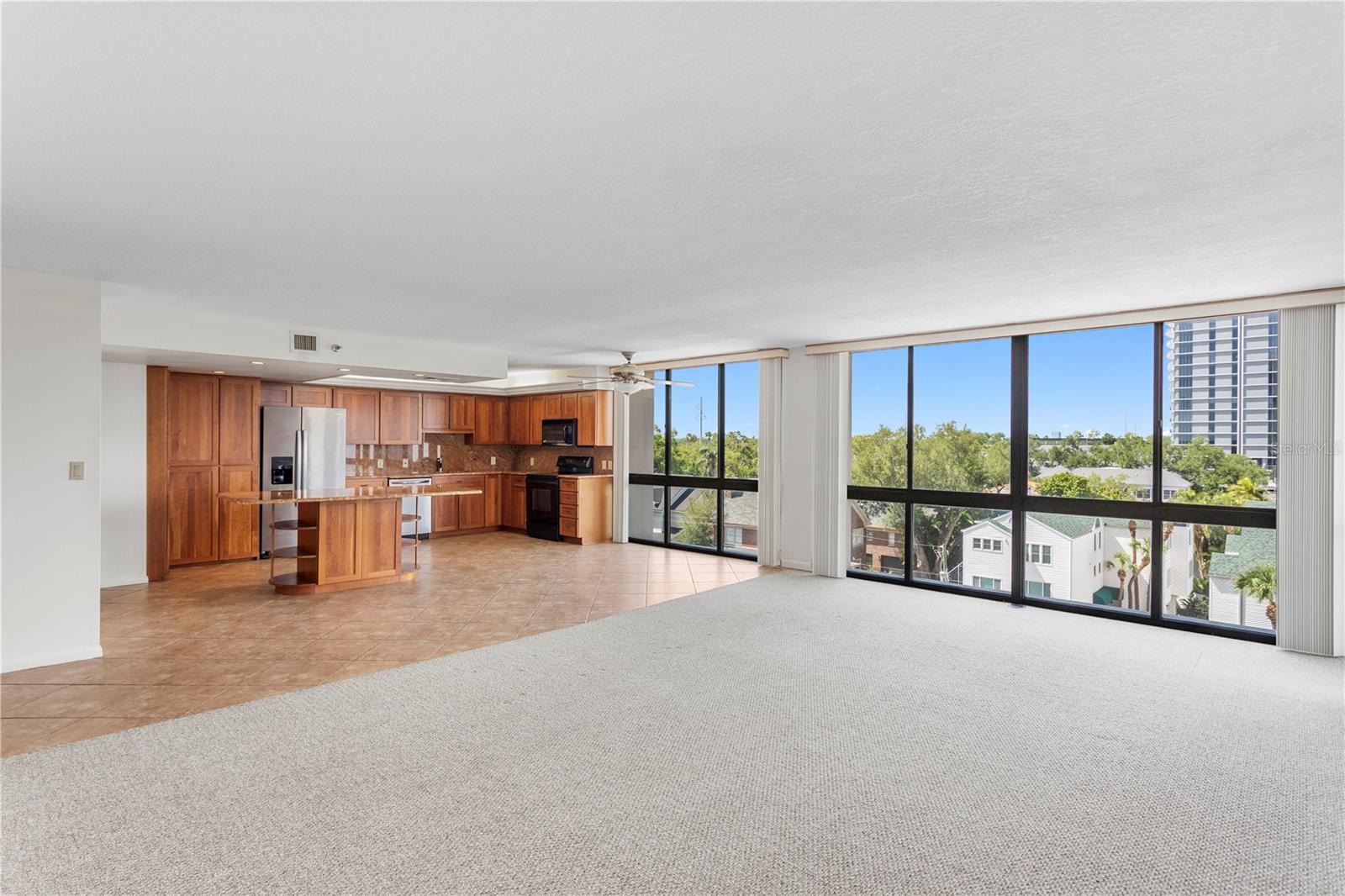 3301 BAYSHORE BOULEVARD 702E