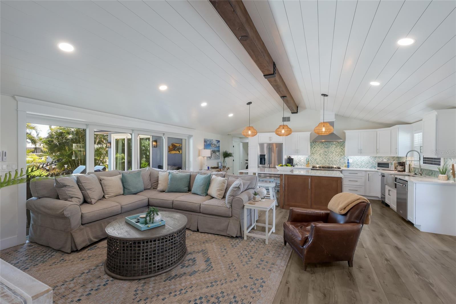 BAY PALMS ADD - Residential