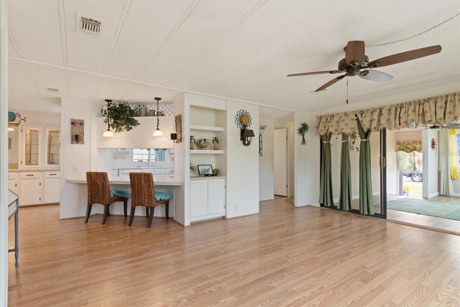 SANDALHAVEN ESTATES - Residential