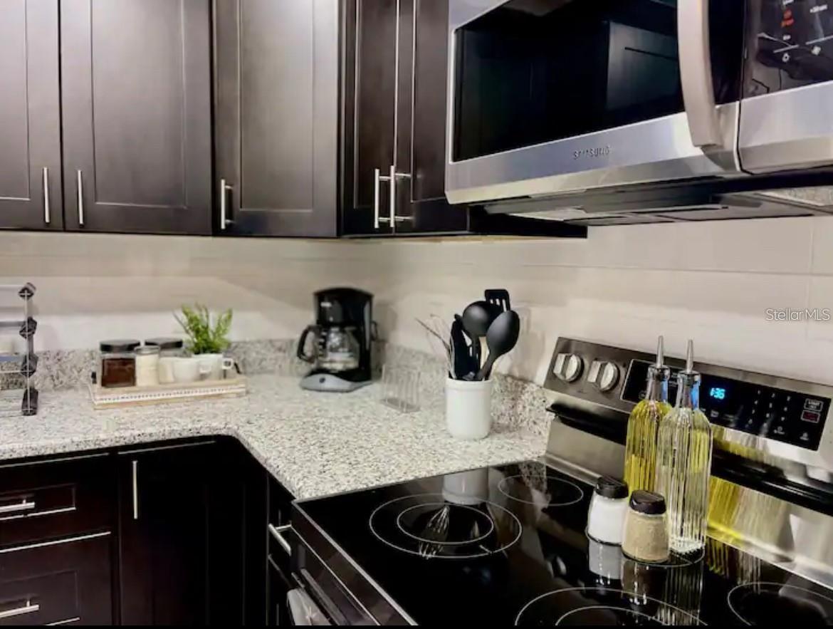 CLUB CORTILE CONDO PH 6 - Residential Lease