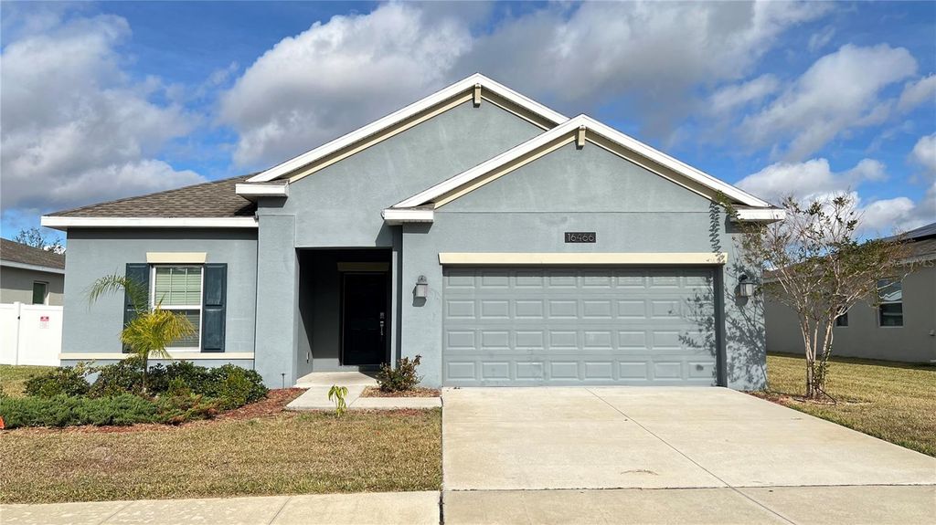 Photo of 16466 Glassy Loch Loop, Clermont, FL 34714 (MLS # S5139557)