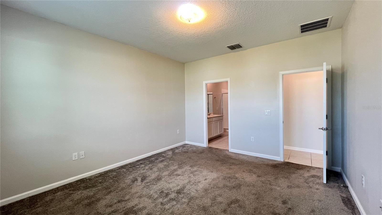 GREATER LAKES PH 4 - Residential Lease