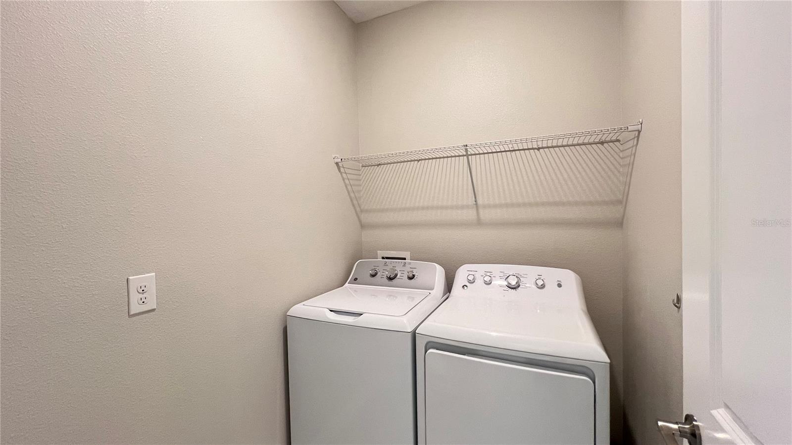 GREATER LAKES PH 4 - Residential Lease