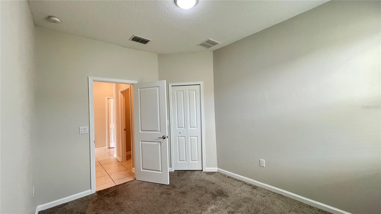 GREATER LAKES PH 4 - Residential Lease