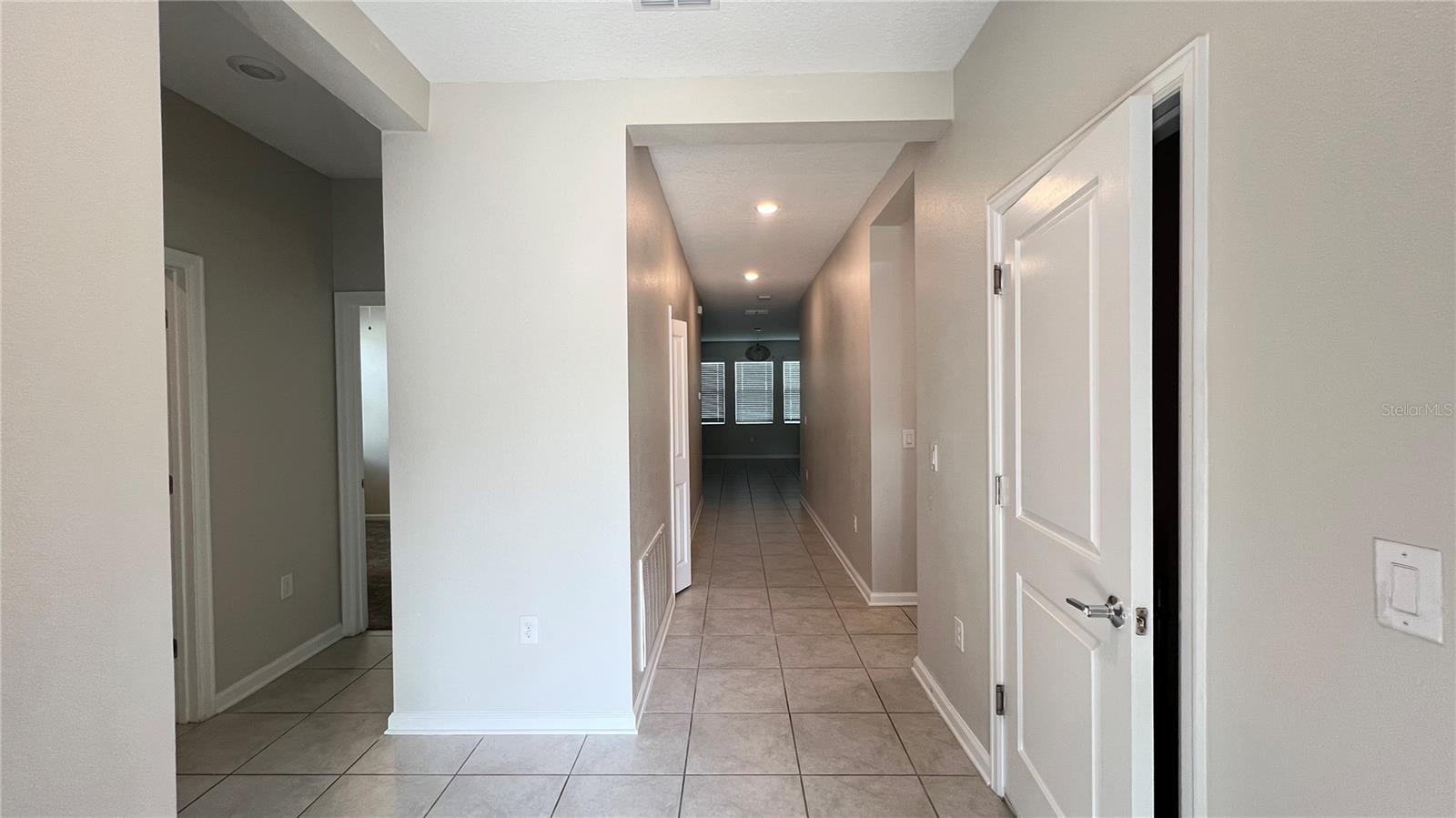 GREATER LAKES PH 4 - Residential Lease