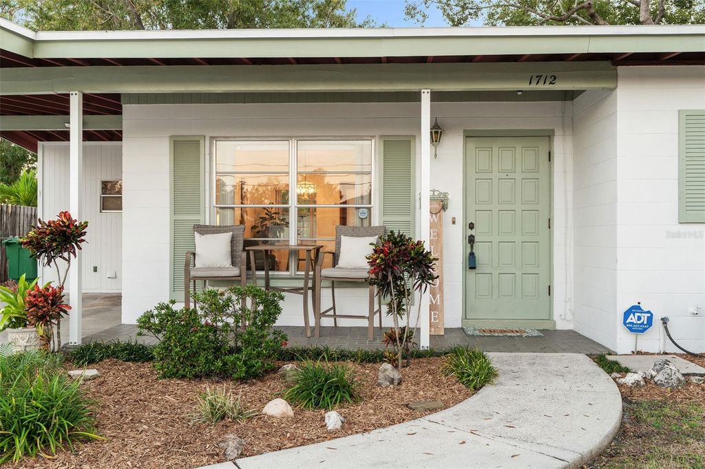 Photo of 1712 W Jean Street, Tampa, FL 33604 (MLS # TB8448735)