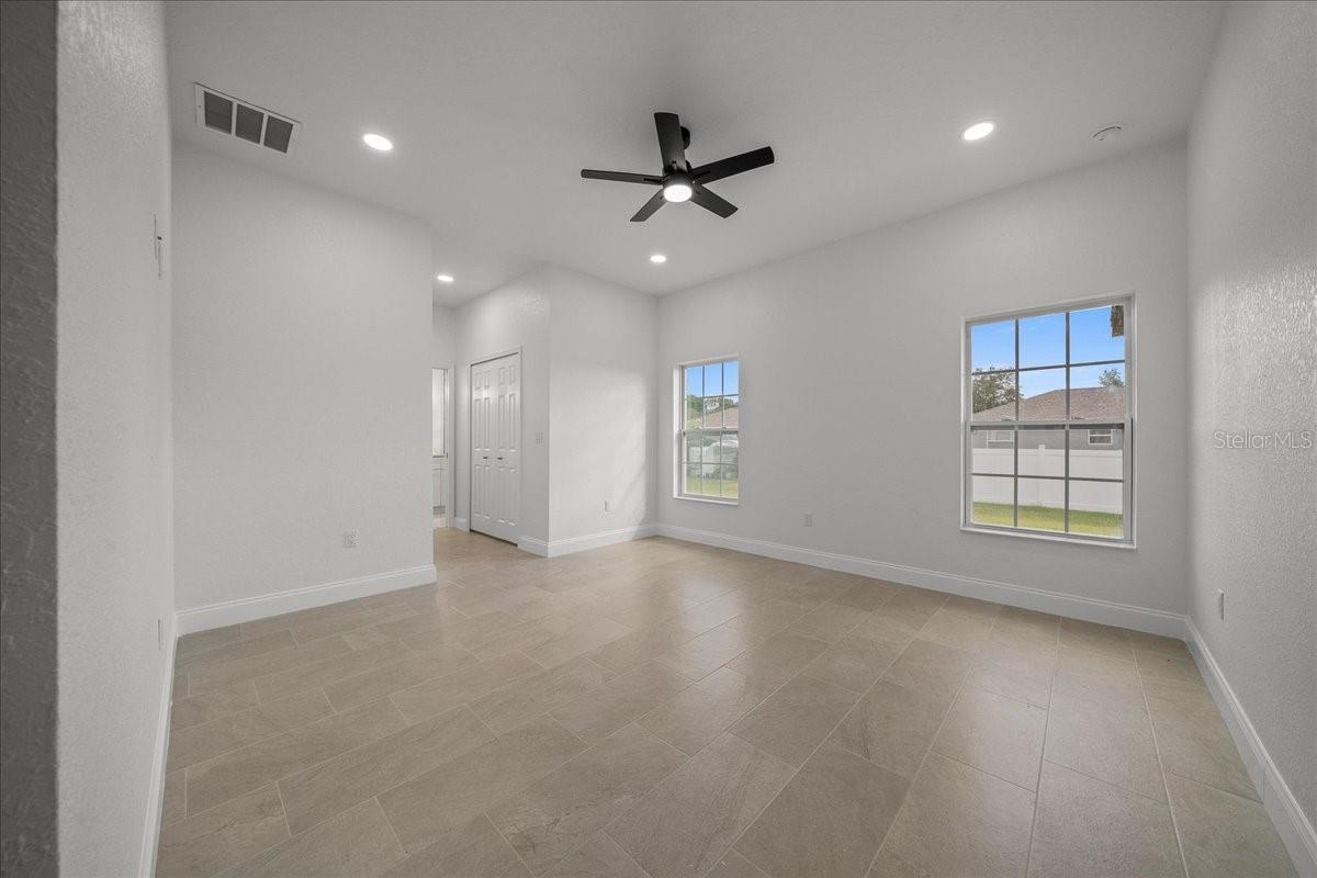 ROLLING RANCH ESTATE - Residential