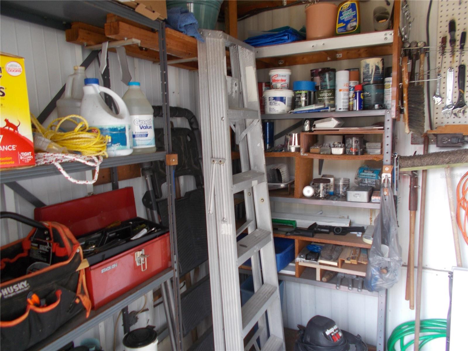 HOLIDAY PARK - Residential