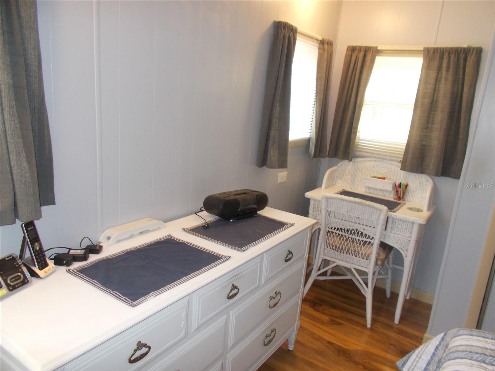 HOLIDAY PARK - Residential