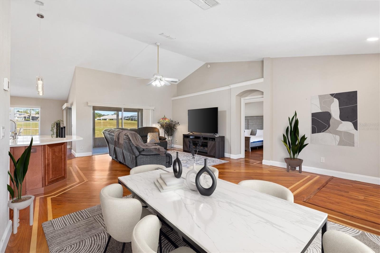 STONECREST - Residential