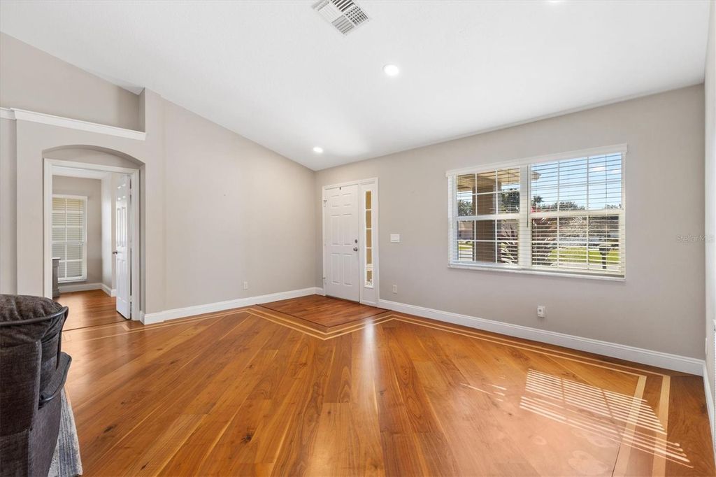 Photo of 11735 SE 174th Loop, Summerfield, FL 34491 (MLS # OM713596)