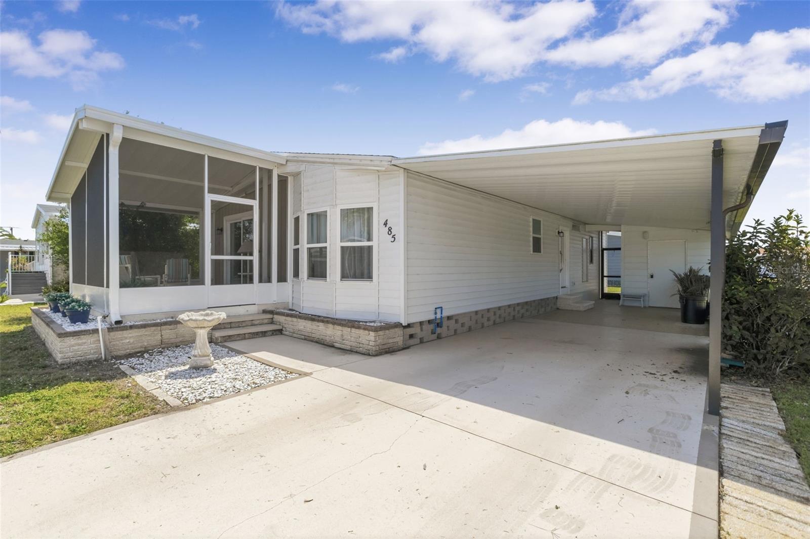 LA CASA MHP CO-OP - Residential