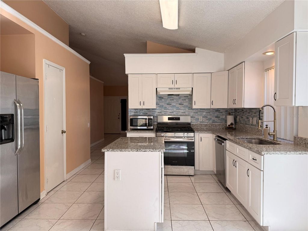 Photo of 4108 Oakberry Drive, Orlando, FL 32817 (MLS # O6383945)