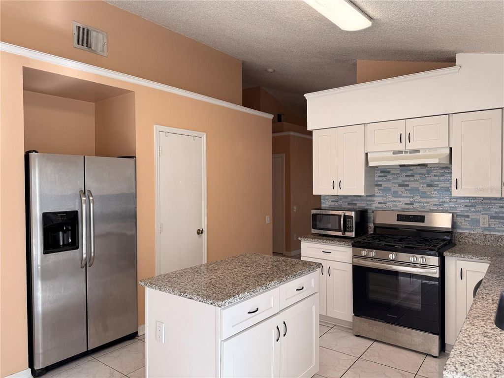 Photo of 4108 Oakberry Drive, Orlando, FL 32817 (MLS # O6383945)