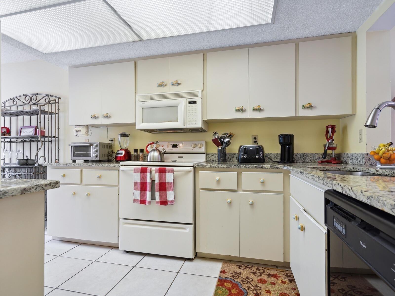 WOODLAND GROVE - Residential Lease