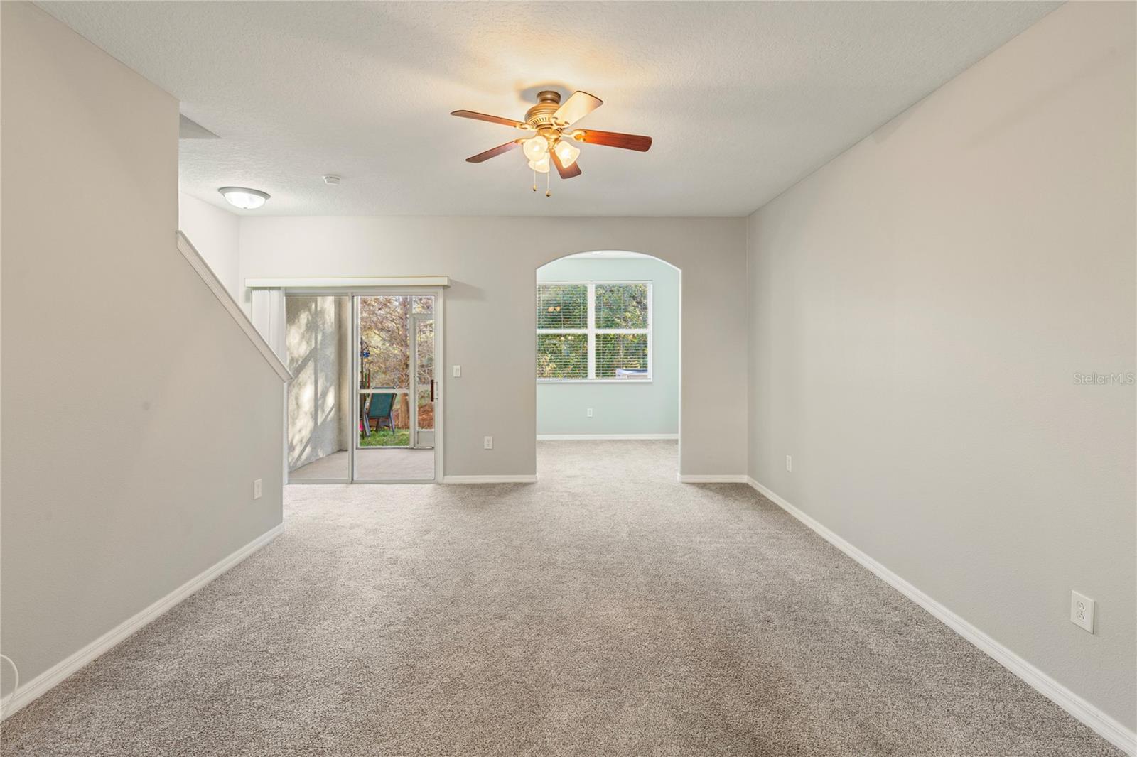 MEADOW POINTE III PARCEL UU - Residential